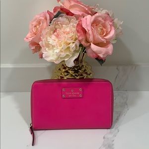 ❤️(SOLD)❤️Kate Spade Wallet